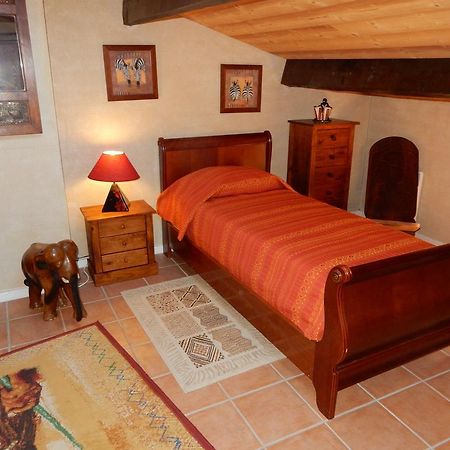 Sérignan-du-Comtat Le Chateau Des Estubiers Bed & Breakfast エクステリア 写真